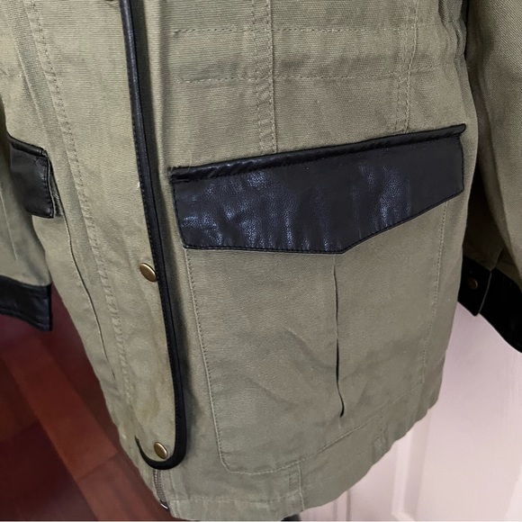 Long Utility Jacket - Picture 3 of 12